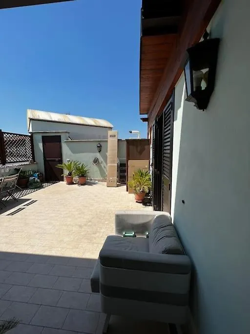 Smart'S Home Luxury Airport Naples Italy